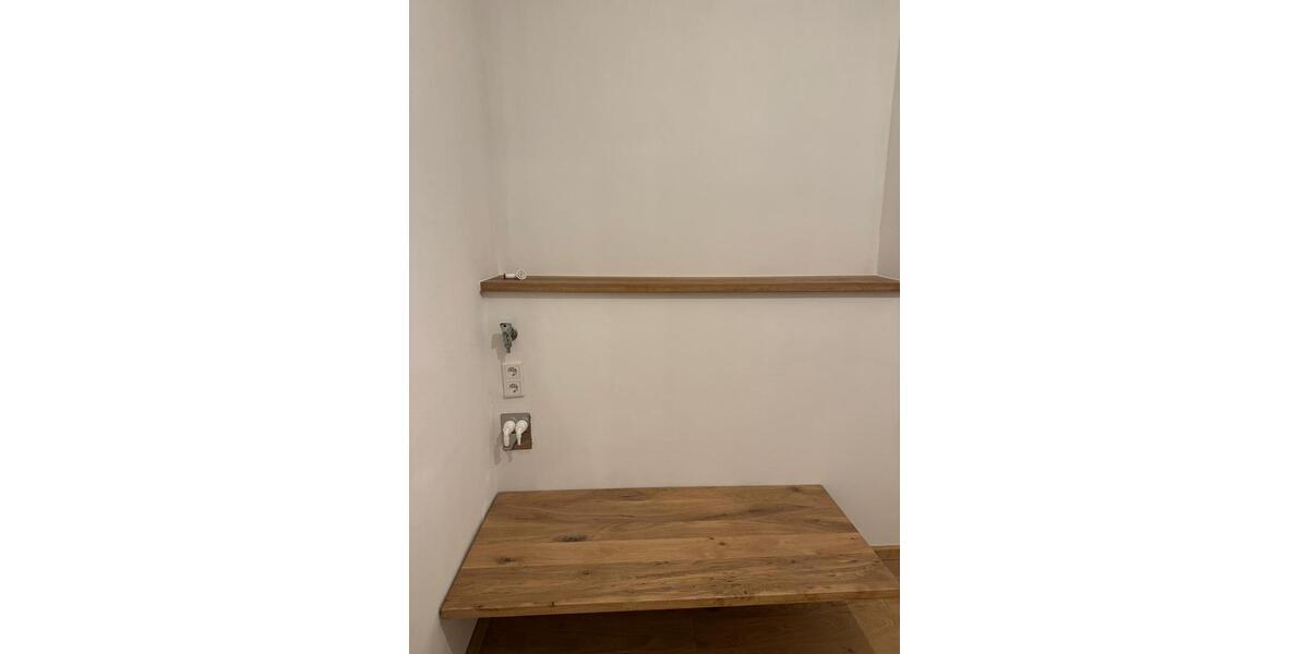 Etagenwohnung Fröndenberg (Ruhr) - 5 Zimmer, 170 m&sup2;, 1.700&euro; | Angebot:24365115