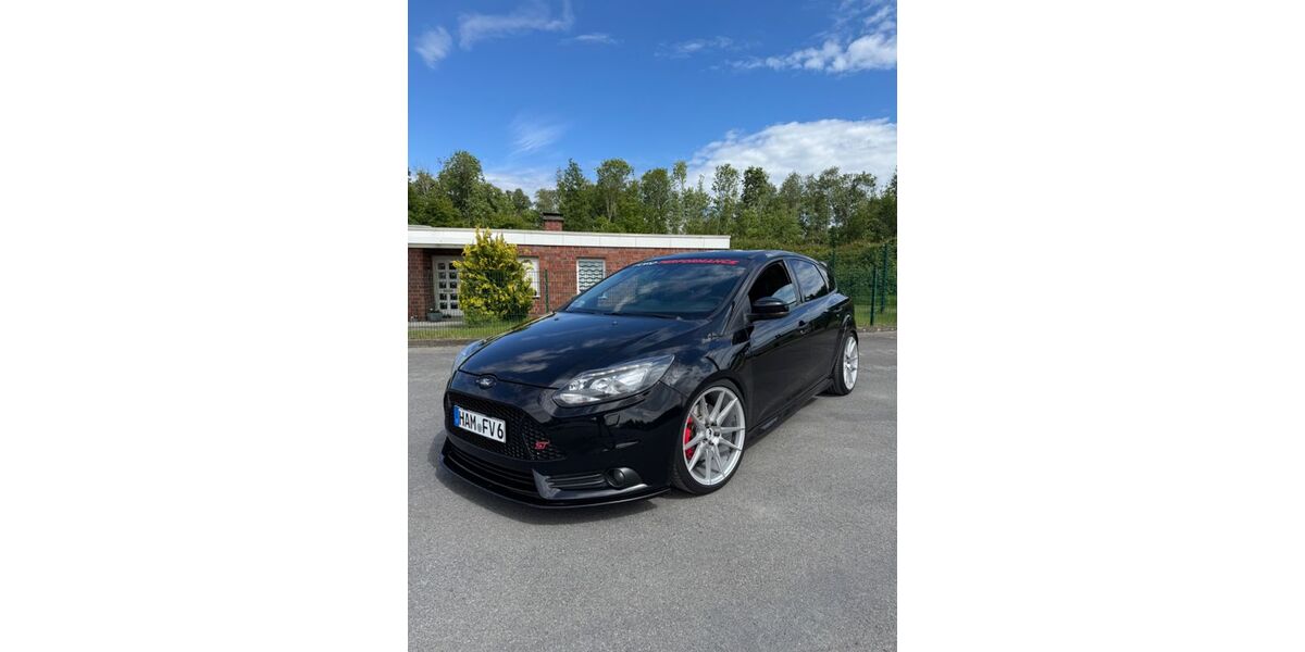 Ford Focus 180.000 km 10.999 &euro; Hamm 59065