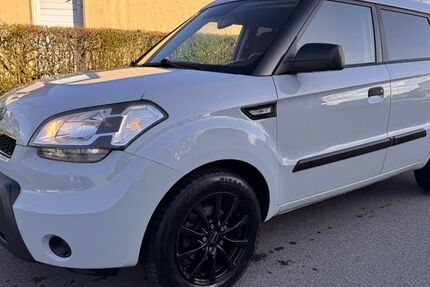 Kia Soul 205.000 km 3.386 &euro; Hamm/Westfalen 59077