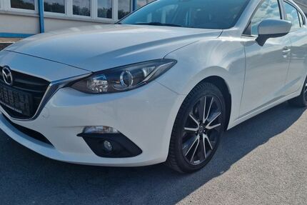 Mazda 3 143.767 km 6.490 &euro; Soest 59494