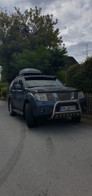 Nissan Pathfinder 201.200 km 17.500 € Arnsberg 59823