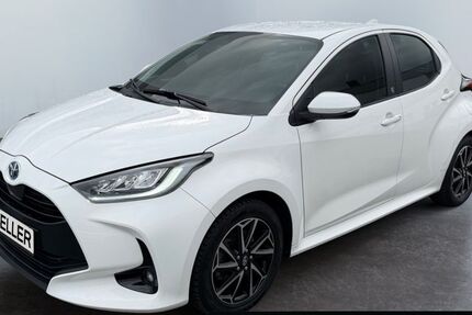 Toyota Yaris 51.321 km 17.480 &euro; Hamm 59067