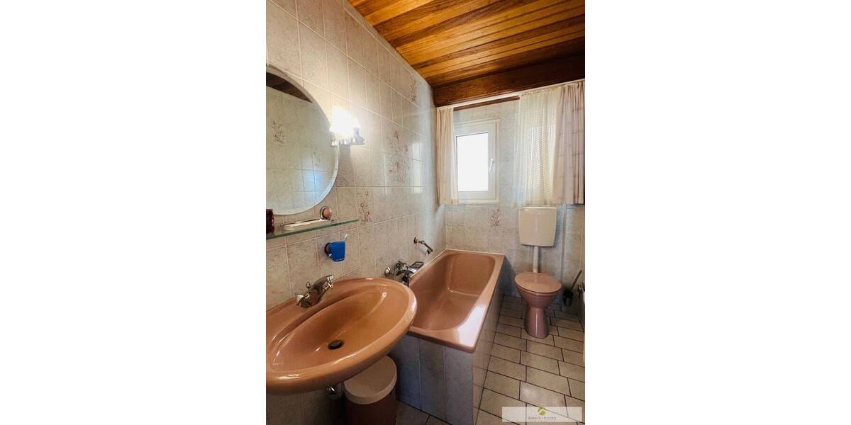 Einfamilienhaus Werl Büderich - 7 Zimmer, 110 m&sup2;, 159.000&euro; | Angebot:26825410