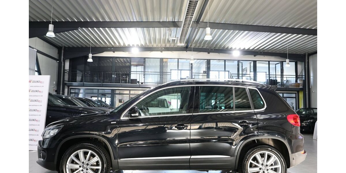 VW Tiguan 2.0 TDI LIFE-PLUS 1.HAND, PANORAMA, XENON 90.000 km 13.777 &euro; Hamm 59077
