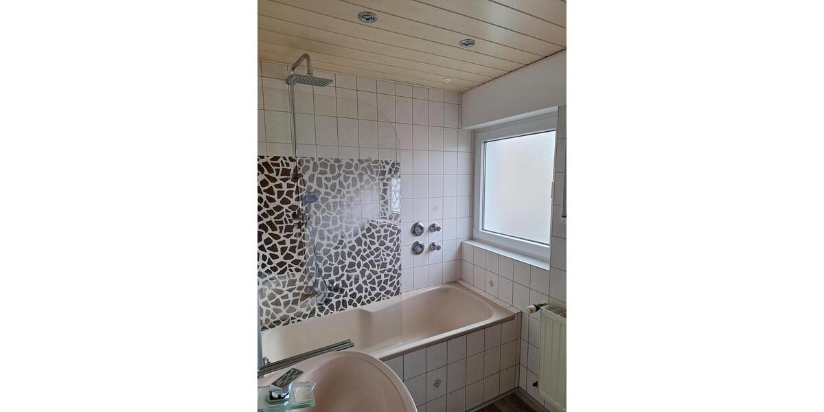 Sonnige Wohnung Nähe Markt Frisch Renoviert 3.5 zimmer