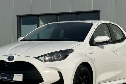 Toyota Yaris 65.050 km 16.950 € Beckum 59269