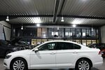 VW Passat 1.6 TDI Comfortline WHITE / MASSAGE+SHZ 176.000 km 9.999 &euro; Hamm 59077