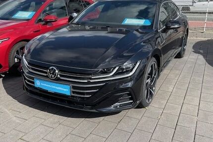 VW Arteon 5.300 km 44.050 &euro; Soest 59494