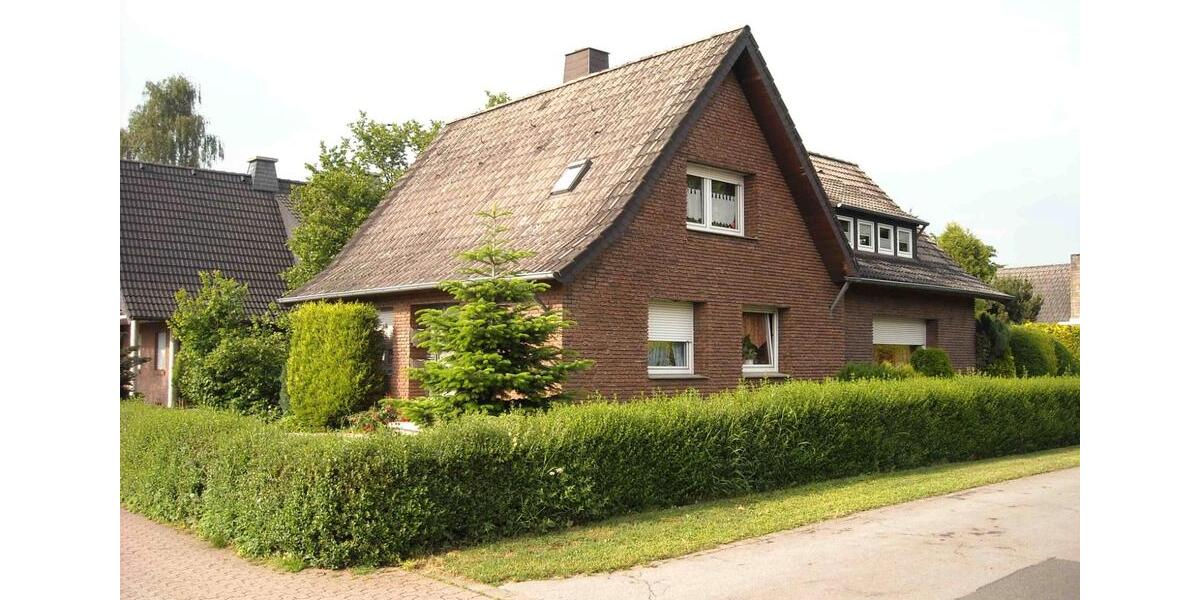 Einfamilienhaus Waltrop - 8 Zimmer, 169 m&sup2;, 440.000&euro; | Angebot:27121127