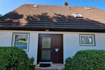 Einfamilienhaus mit Garage in Unna