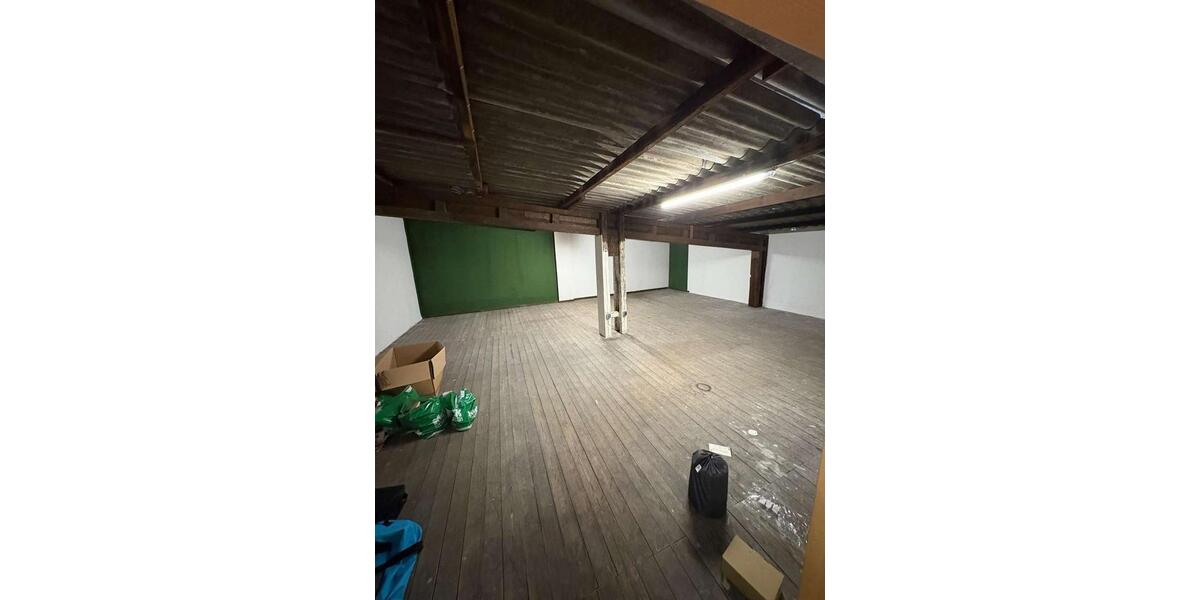 Großzügige Lagerfläche im 1 OG in Waltrop zimmer