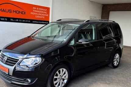 VW Touran 189.000 km 5.900 € Möhnesee-Körbecke 59519