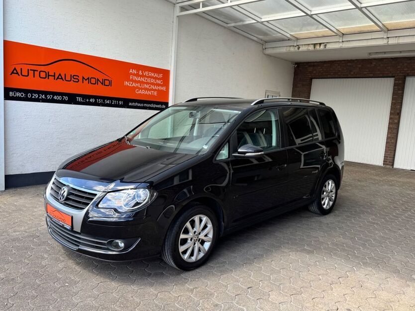 VW Touran 189.000 km 5.900 € Möhnesee-Körbecke 59519