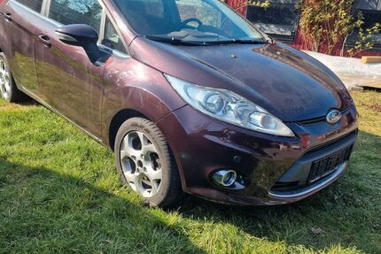 Ford Fiesta 191.000 km 2.750 &euro; Ahlen 59229
