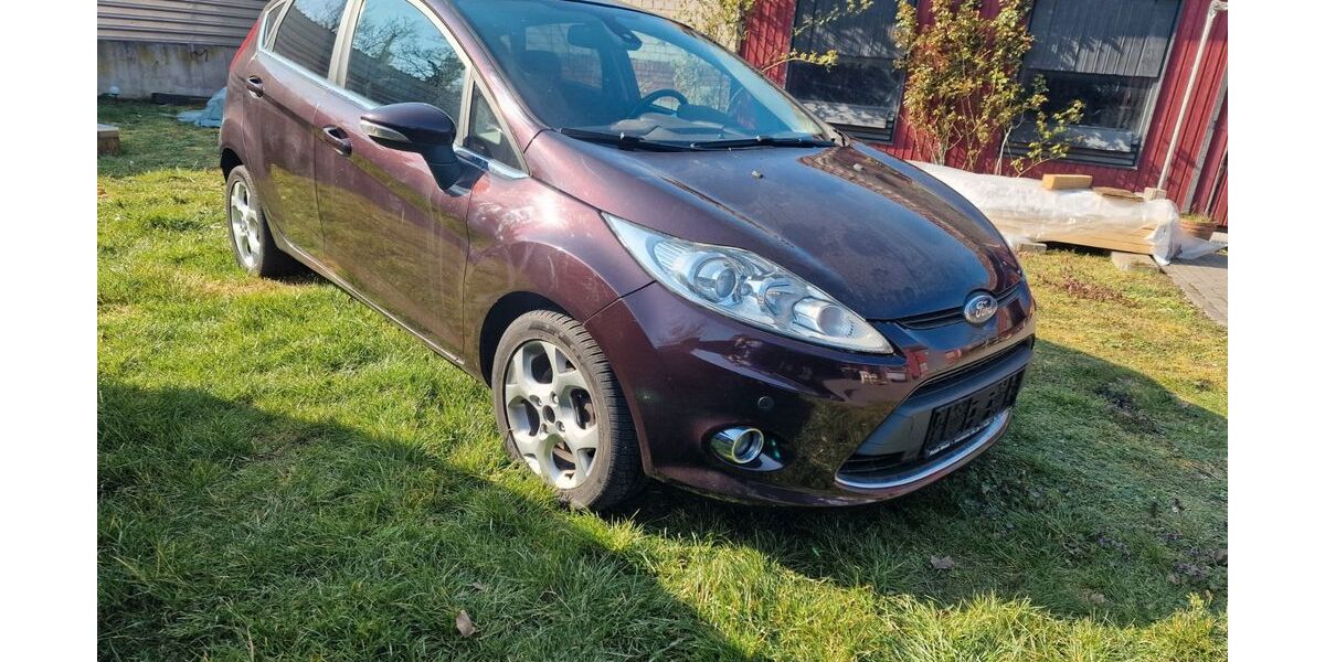 Ford Fiesta 191.000 km 2.750 &euro; Ahlen 59229