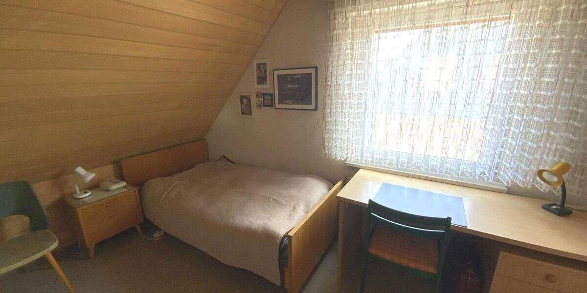 Reihenendhaus Lünen Alstedde - 7 Zimmer, 121 m&sup2;, 248.000&euro; | Angebot:25108071