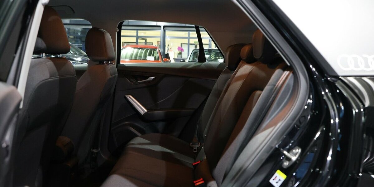 Audi Q2 1.4 TFSI SPORT / 1.HAND / ABN.AHK / PDC / SHZ 138.000 km 13.444 &euro; Hamm 59077