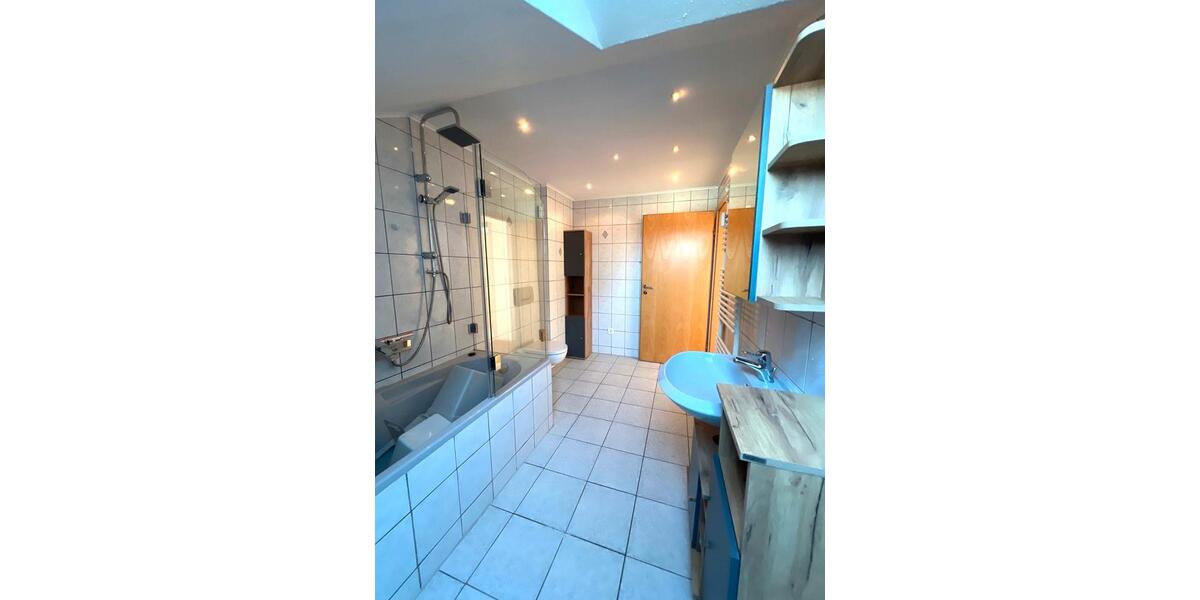 Dachgeschoßwohnung Unna Alte Heide - 4 Zimmer, 113 m&sup2;, 970&euro; | Angebot:26266798