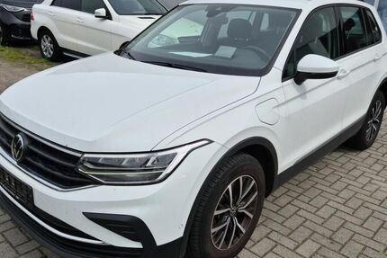 VW Tiguan 17.680 km 27.988 &euro; Bergkamen 59192