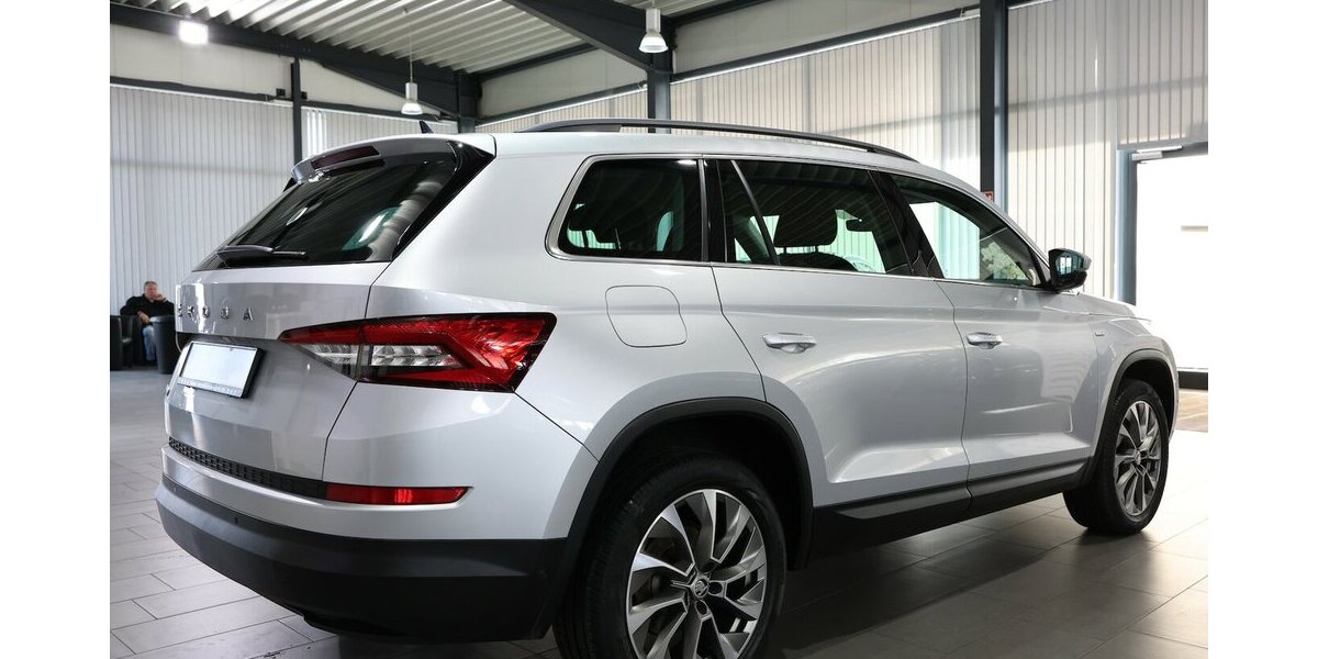 Skoda Kodiaq 1.5 TSI DSG CLEVER / LED / 1.HAND / NAVI+ 128.000 km 22.222 &euro; Hamm 59077