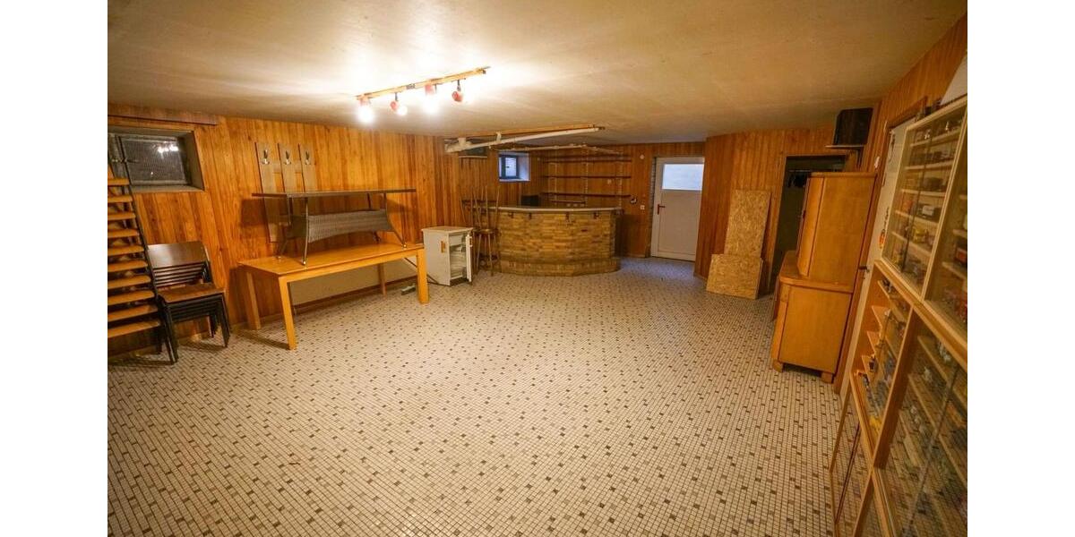 Barrierearmes Einfamilienhaus mit großem Garten & Garage 5 zimmer