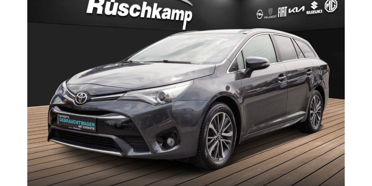 Toyota Avensis 68.657 km 15.880 &euro; Lünen 44532