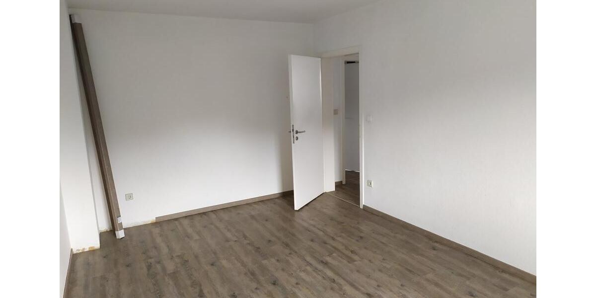 2-Zimmer Eigentumswohnung, zentrale Lage, sofort verfügbar 2 zimmer