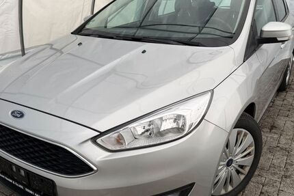 Ford Focus 127.407 km 5.249 &euro; Hamm 59067