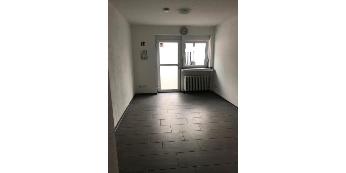 Erdgeschoßwohnung Hamm Braam-Ostwennemar - 1 Zimmer, 18 m&sup2;, 300&euro; | Angebot:26233316