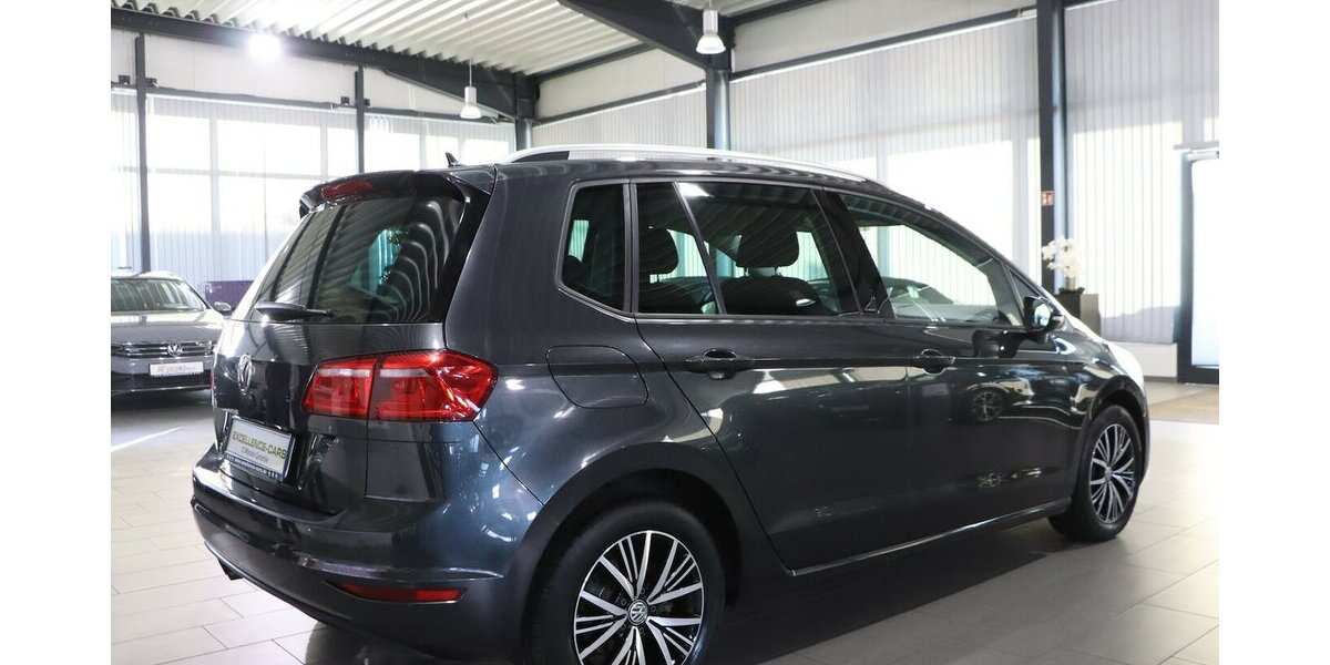 VW Golf Sportsvan 1.4 TSI ALLSTAR / XENON, NAVI-DM 119.000 km 11.777 &euro; Hamm 59077