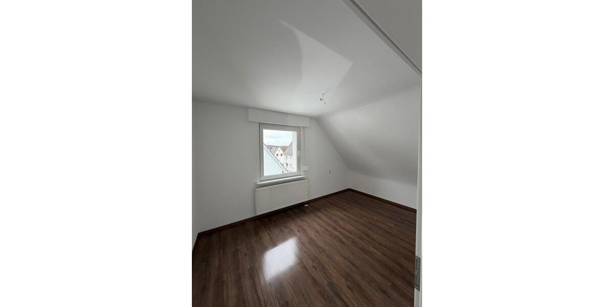 Dachgeschoßwohnung Menden (Sauerland) Berkenhofskamp - 3 Zimmer, 55 m&sup2;, 550&euro; | Angebot:25979605