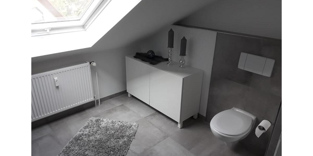 Dachgeschoßwohnung Bad Sassendorf - 3 Zimmer, 82 m&sup2;, 830&euro; | Angebot:25396068