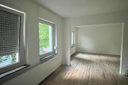 3,5-Zimmer-Wohnung ca. 100 qm Innenstadt eigener Gartenanteil 3.5 zimmer