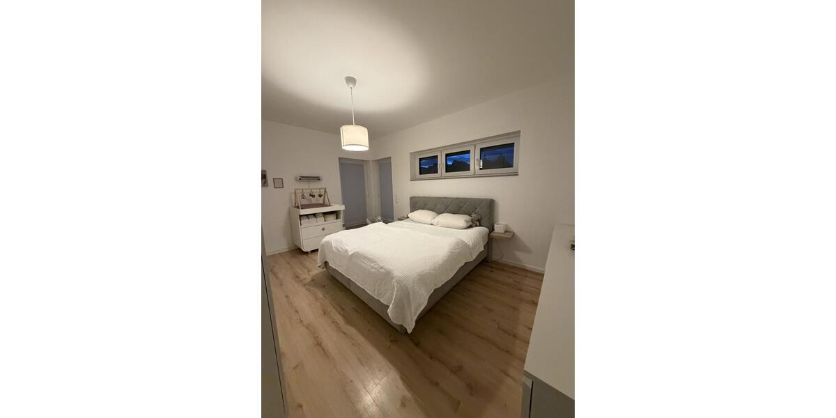 Hochwertige Penthouse-Wohnung im Herzen von Menden-Hüingsen zu vermieten 2 zimmer