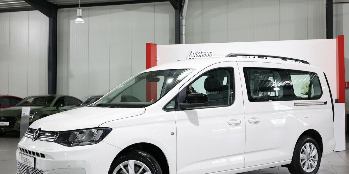 VW Caddy Maxi KOMBI 2.0 TDI 4M LIFE IQ ALLRAD OPTIK 95.000 km 28.221 &euro; Hamm 59077