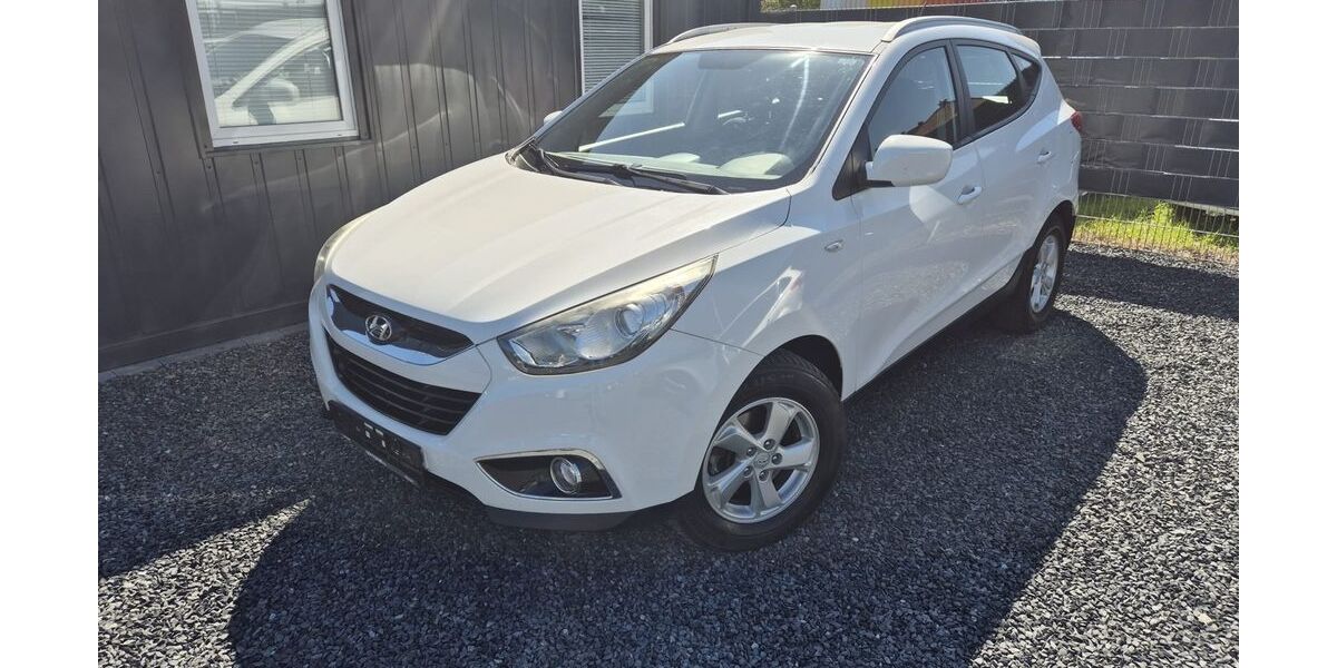 Hyundai ix35 176.000 km 5.350 &euro; Hamm 59067