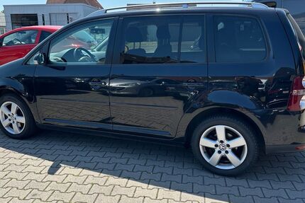 VW Touran 299.776 km 3.250 &euro; Lüdinghausen 59348