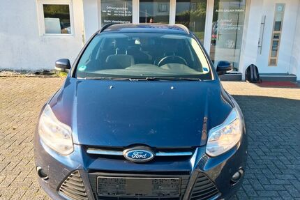 Ford Focus 107.390 km 5.850 € Hamm 59067