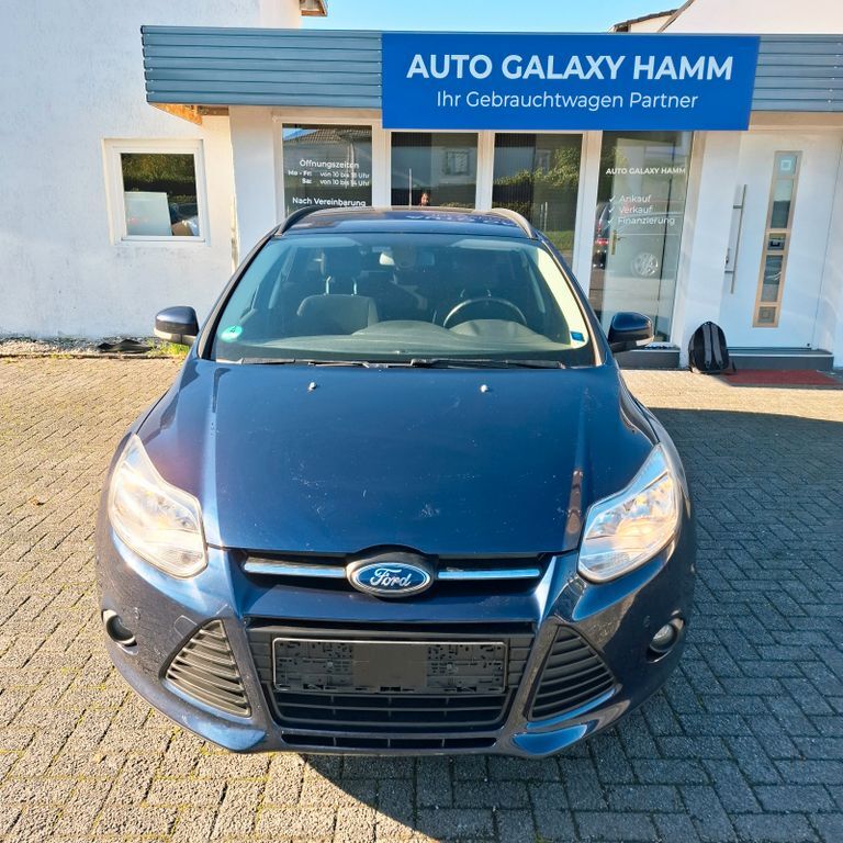 Ford Focus 107.390 km 5.850 € Hamm 59067