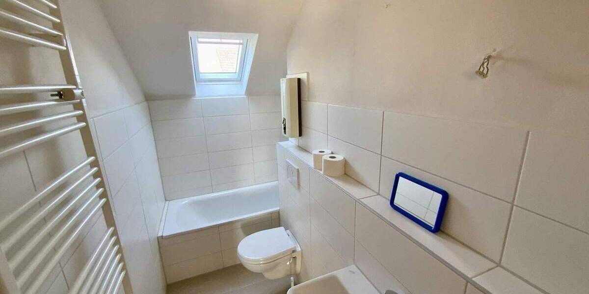 Werne-Nibelungenring: Ein- bis Zweifamilienhaus auf traumhaftem Grundstück in der Nähe des Dornbergs 6 zimmer