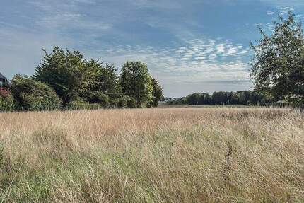 Attraktives Baugrundstück für ein freistehendes Einfamilienhaus zimmer