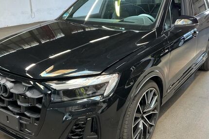 Audi Q7 22.554 km 70.106 &euro; Hamm 59067