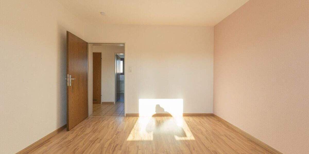 Etagenwohnung Menden Mitte - 4 Zimmer, 125.000&euro; | Angebot:24790587