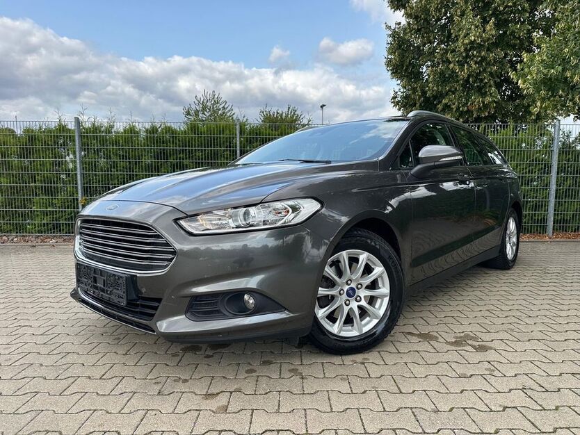 Ford Mondeo 82.000 km 11.990 € Münster 48155