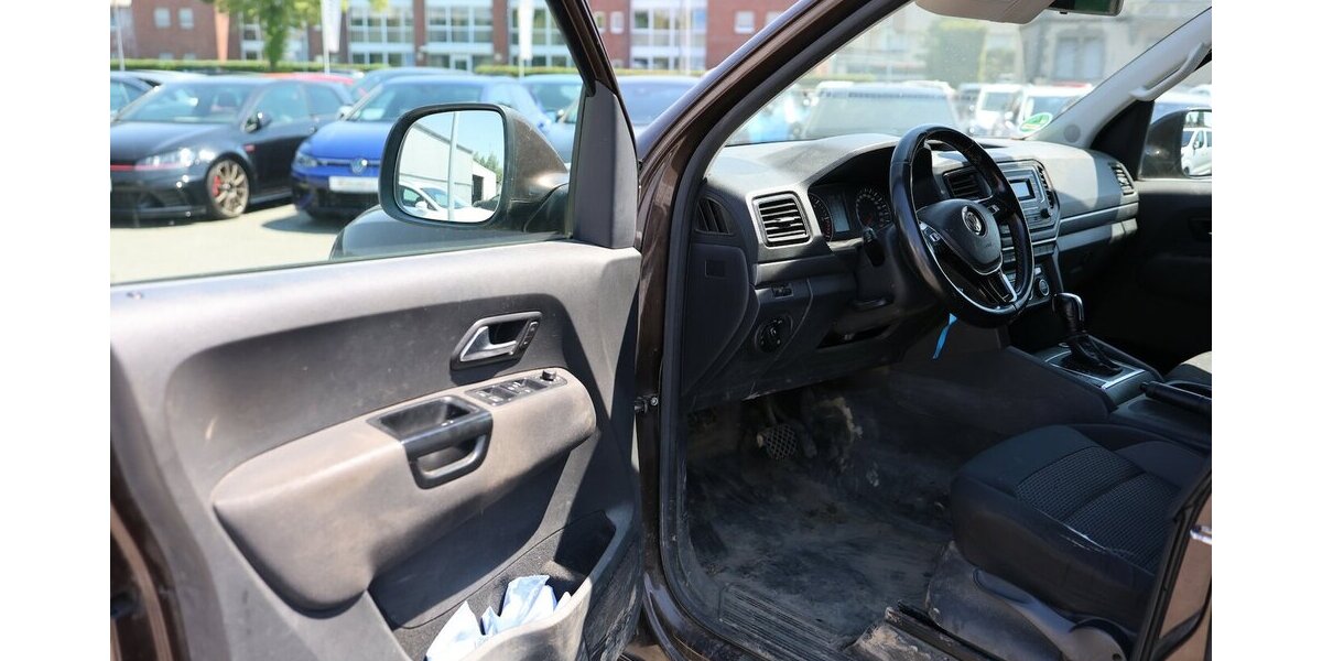 VW Amarok 3.0 TDI DSG 4M DC Comfortline / HARDTOP 295.000 km 15.102 &euro; Hamm 59077