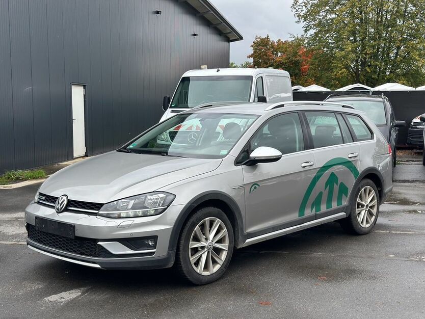VW Golf 240.500 km 9.900 € Bad sassendorf 59505