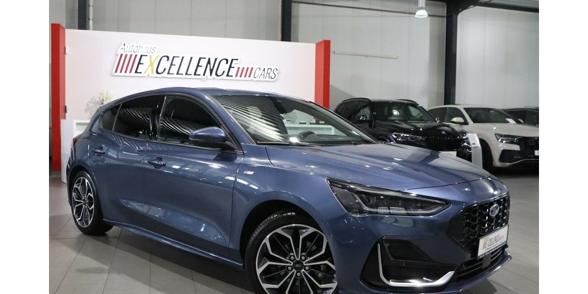 Ford Focus EB HYBRID ST-LINE SPORT VIGNALE MATRIX-LED 34.000 km 22.222 &euro; Hamm 59077
