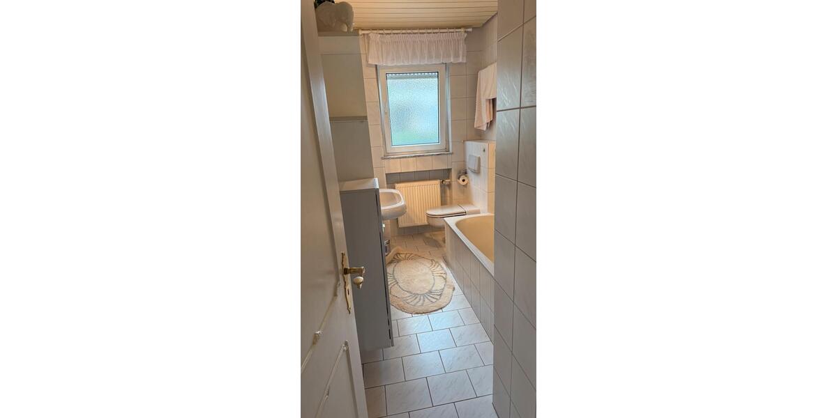 Erdgeschoßwohnung Beckum - 4 Zimmer, 90 m&sup2;, 850&euro; | Angebot:26409011