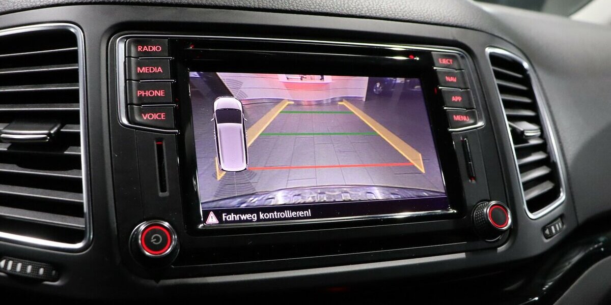 Seat Alhambra 2.0 TDI FR-LINE SPORT / 7-SITZER, XENON 149.000 km 20.444 &euro; Hamm 59077