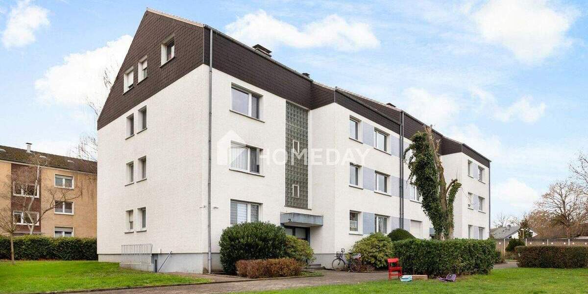 Ideal geschnittene 2-Zimmer-Wohnung mit Loggia und Garage in gepflegtem Mehrfamilienhaus 2 zimmer